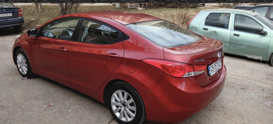 Hyndai Elantra