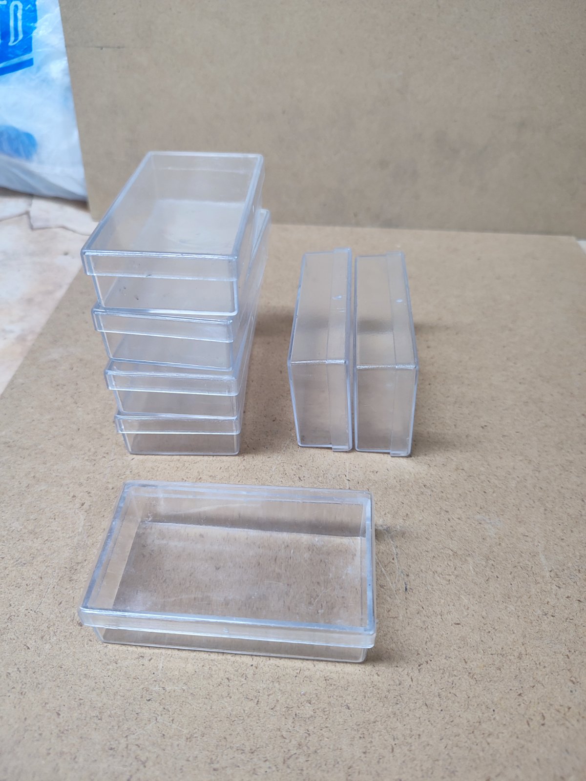 Plasticne kutijice 85x40x25mm