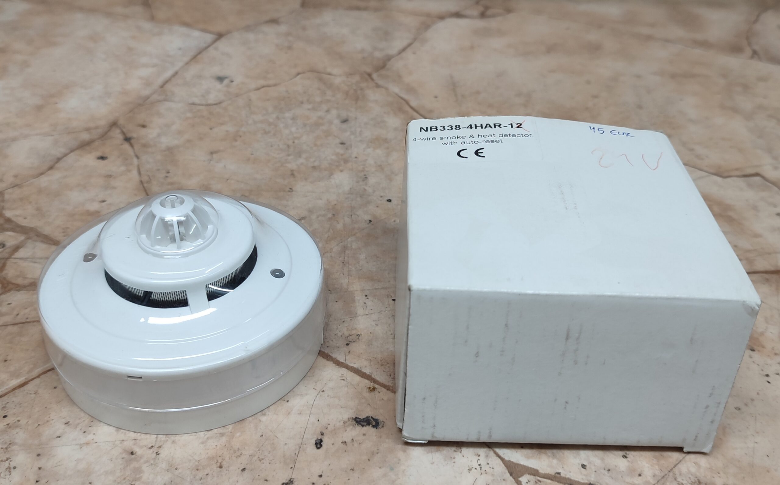 Protivpozarni senzor NB338-4HAR