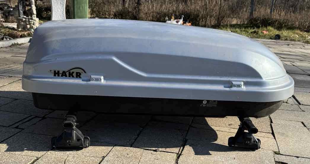 NA PRODAJU KROVNI KOFER