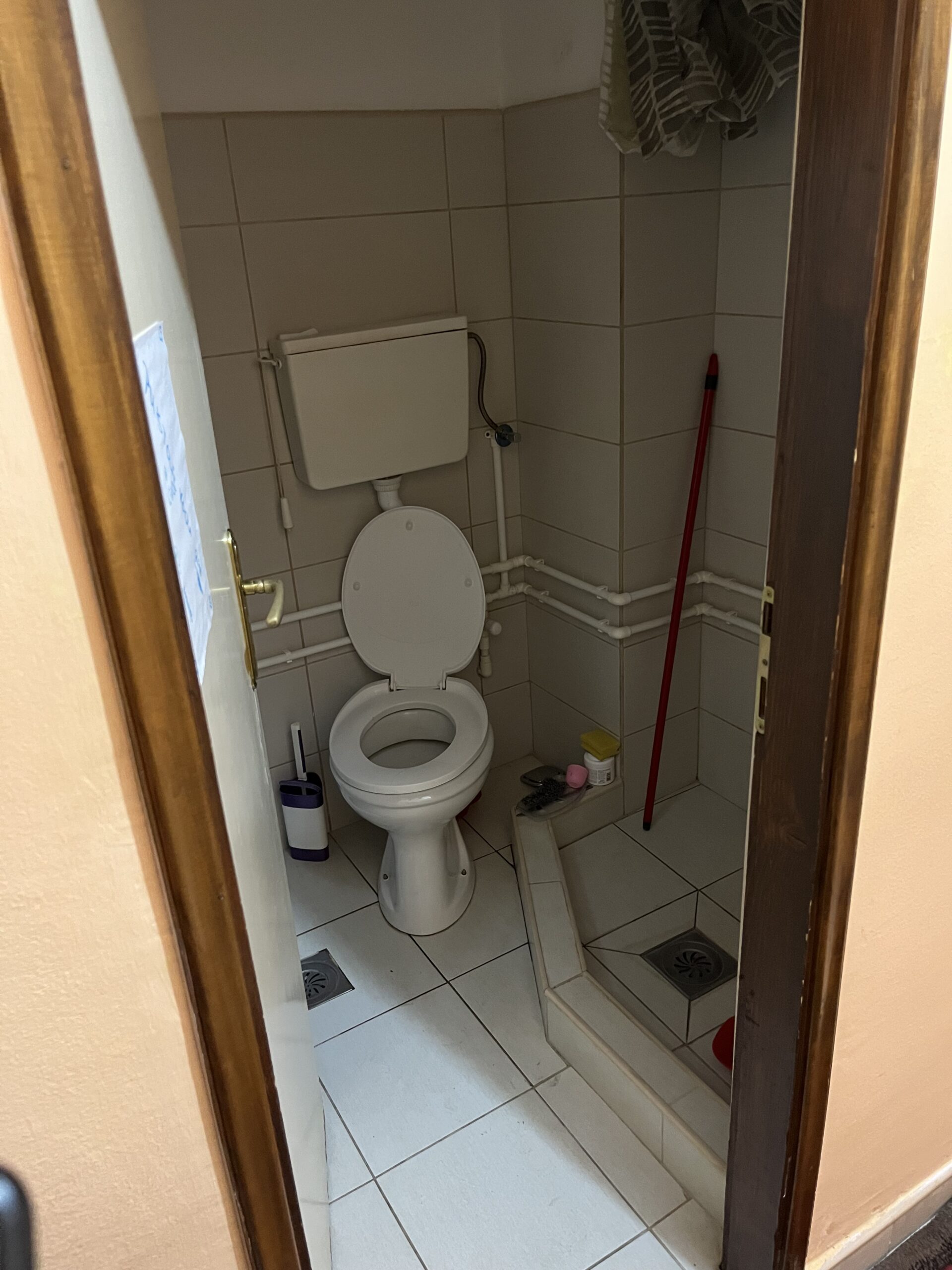 Izdajem stan u centar Pirota, povrsine 42m2