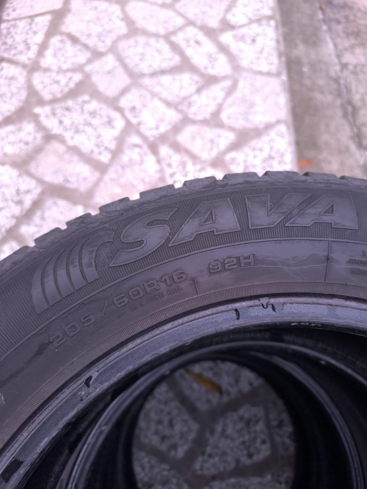 Letnje gume, polovne, SAVA 205/60 R16